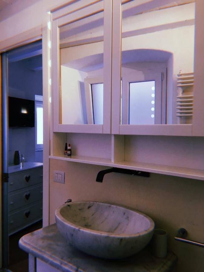 La Finestra Sul Mare Villa Леричи Екстериор снимка